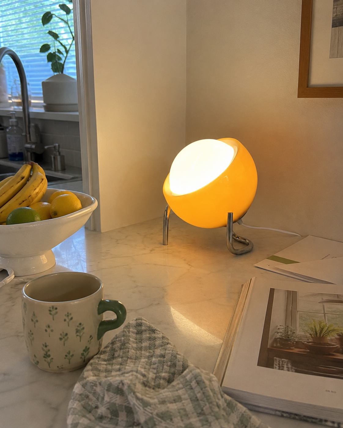 Coraline | Bauhaus Glass Globe Table Lamp