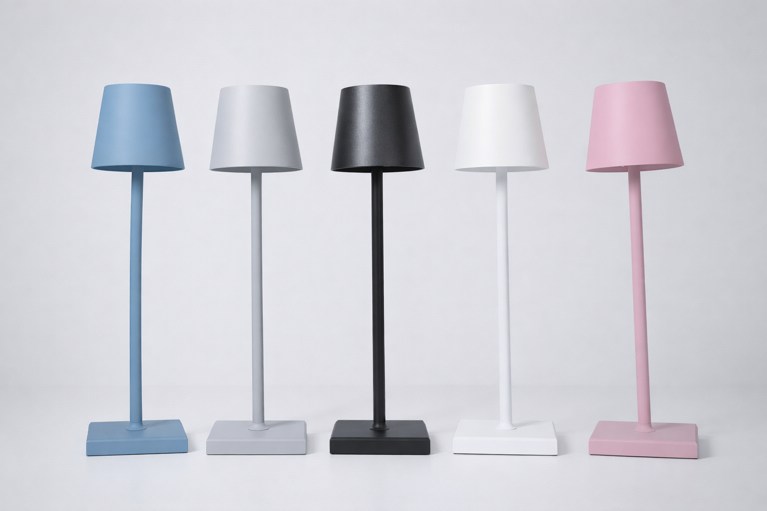Modern Minimalist Iron Luxury Bedside Table Lamp