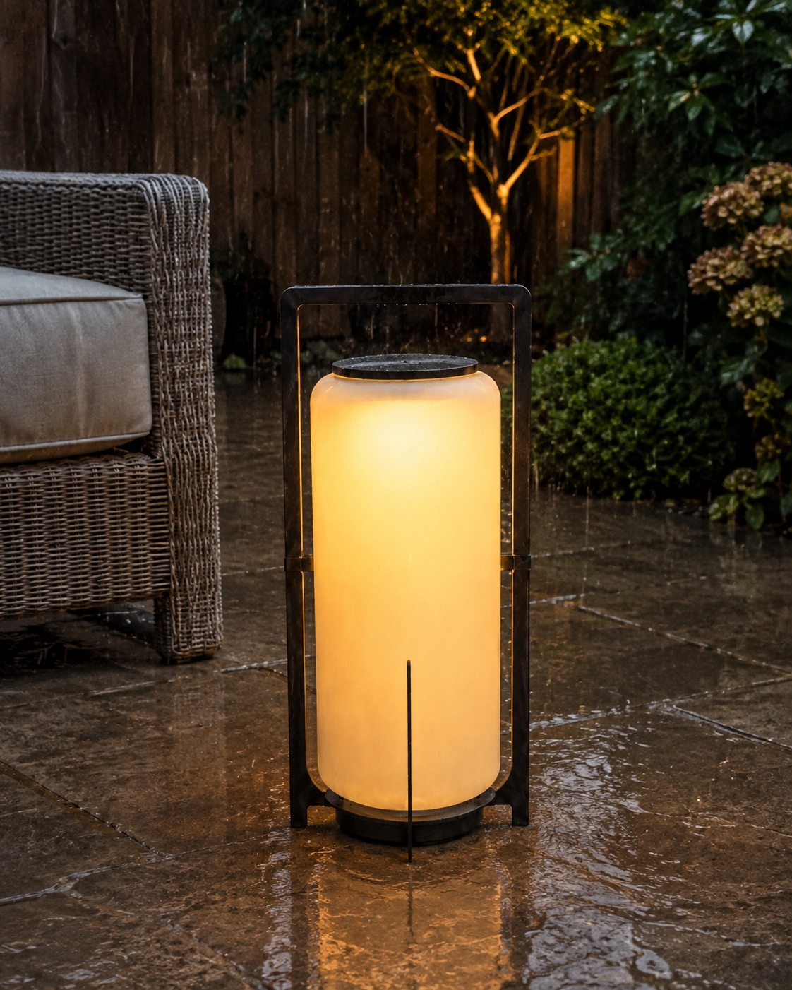 Akari | Outdoor Floor Lantern