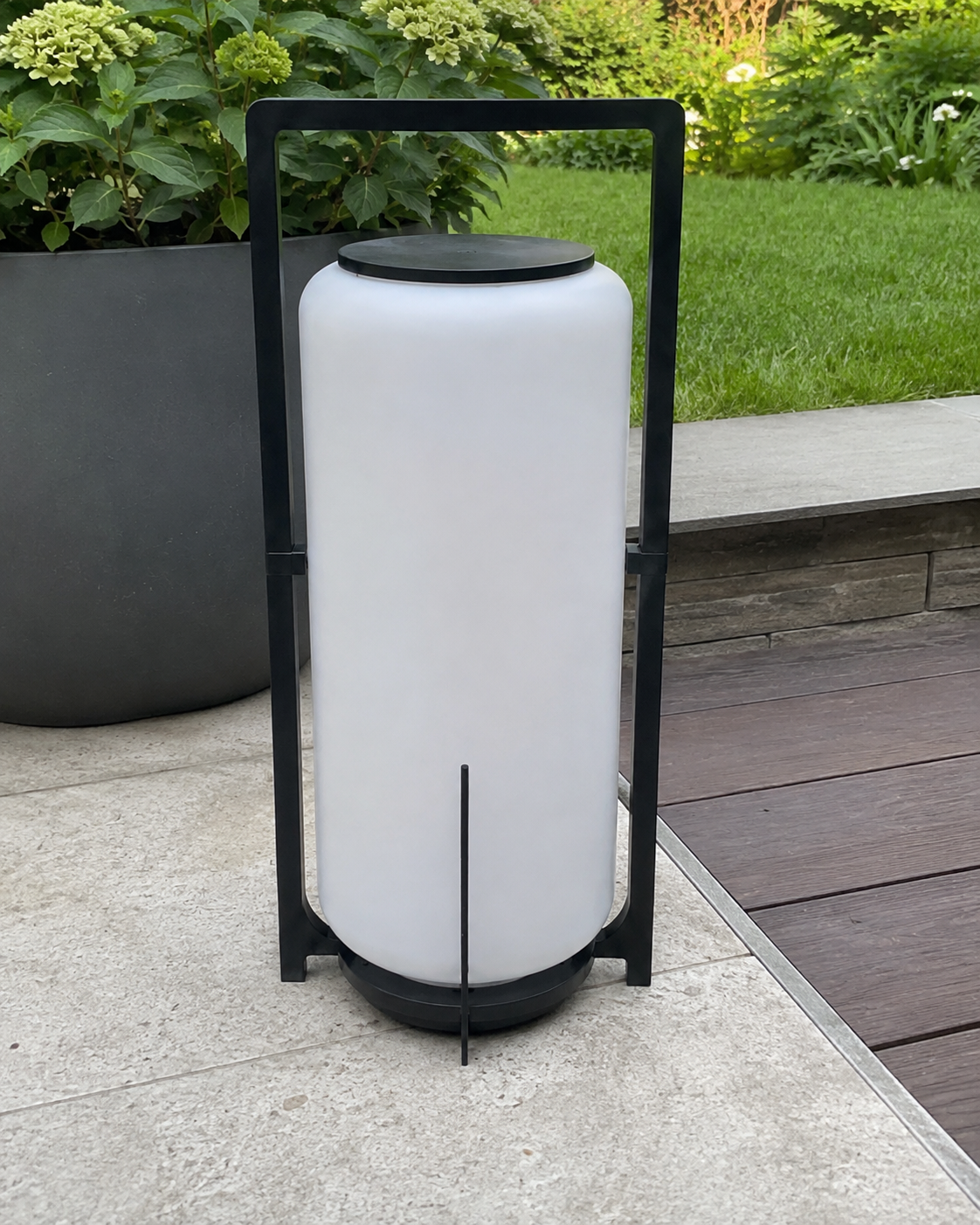Akari | Outdoor Floor Lantern