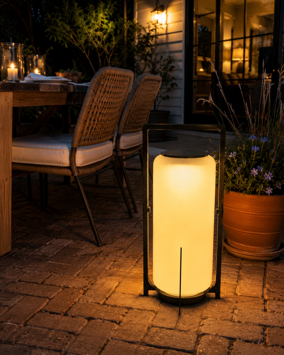 Akari | Outdoor Floor Lantern