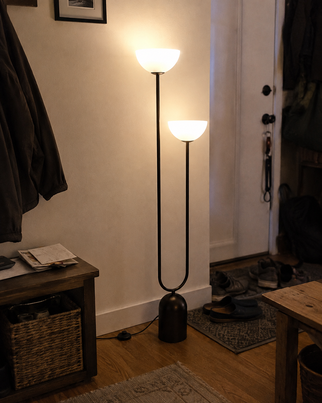 Roman | Dual-Head Arc Floor Lamp