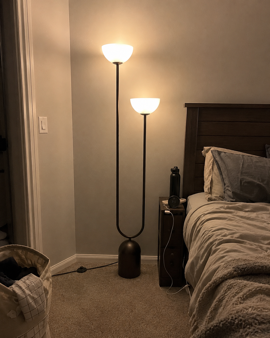 Roman | Dual-Head Arc Floor Lamp
