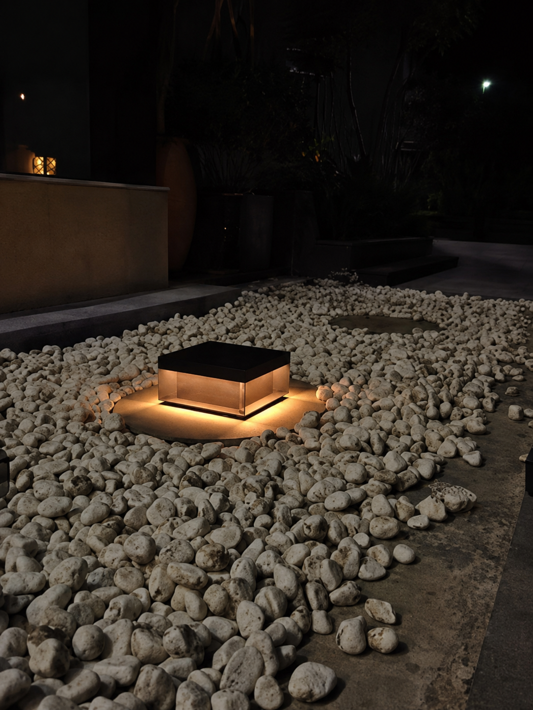 Rin | Solar Lawn Disc Light