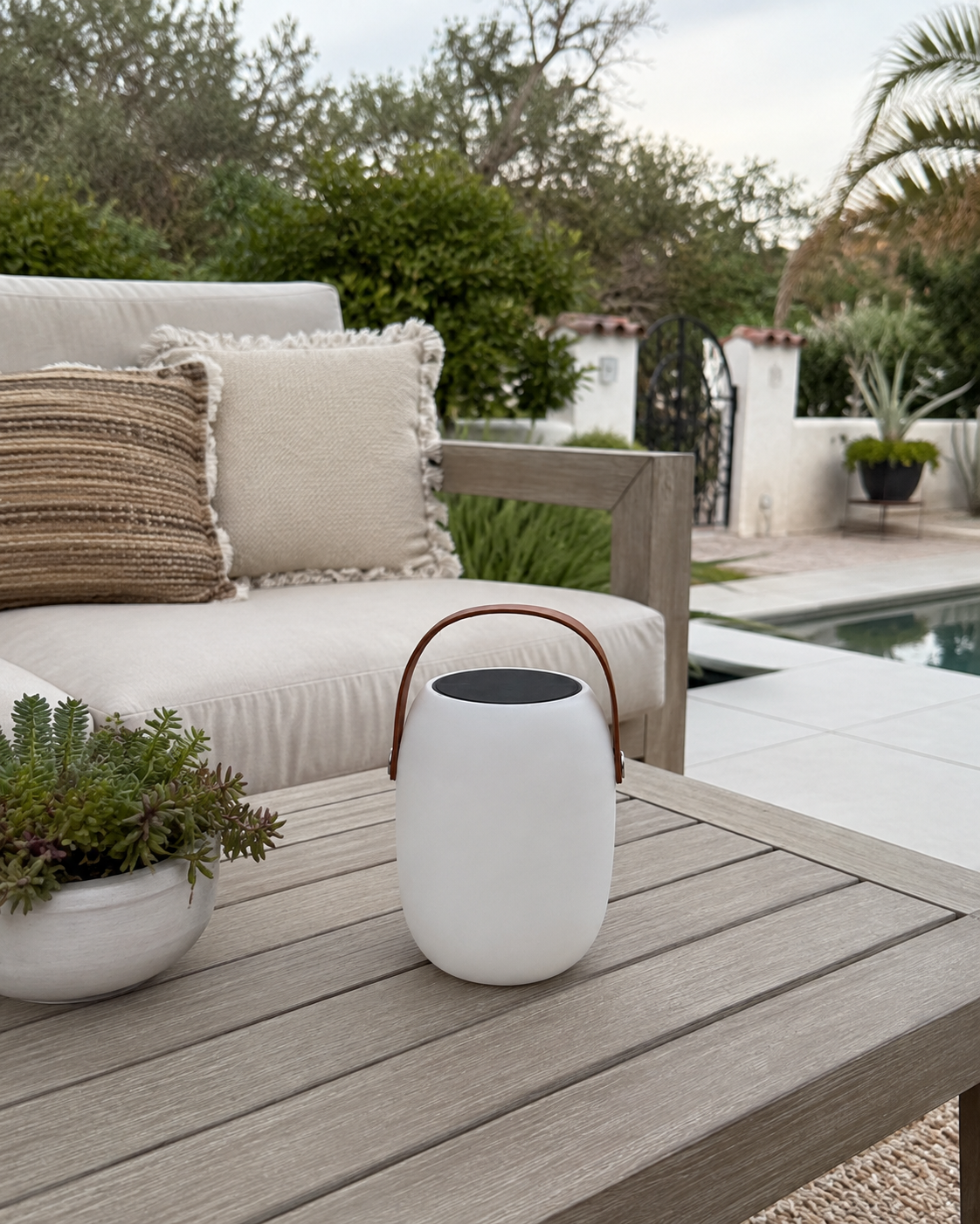 Yoru | Solar Garden Ambient Light