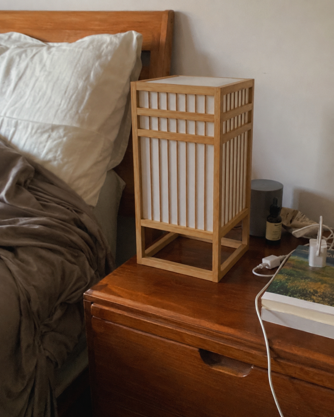 Koshi | Japanese Table Lamp