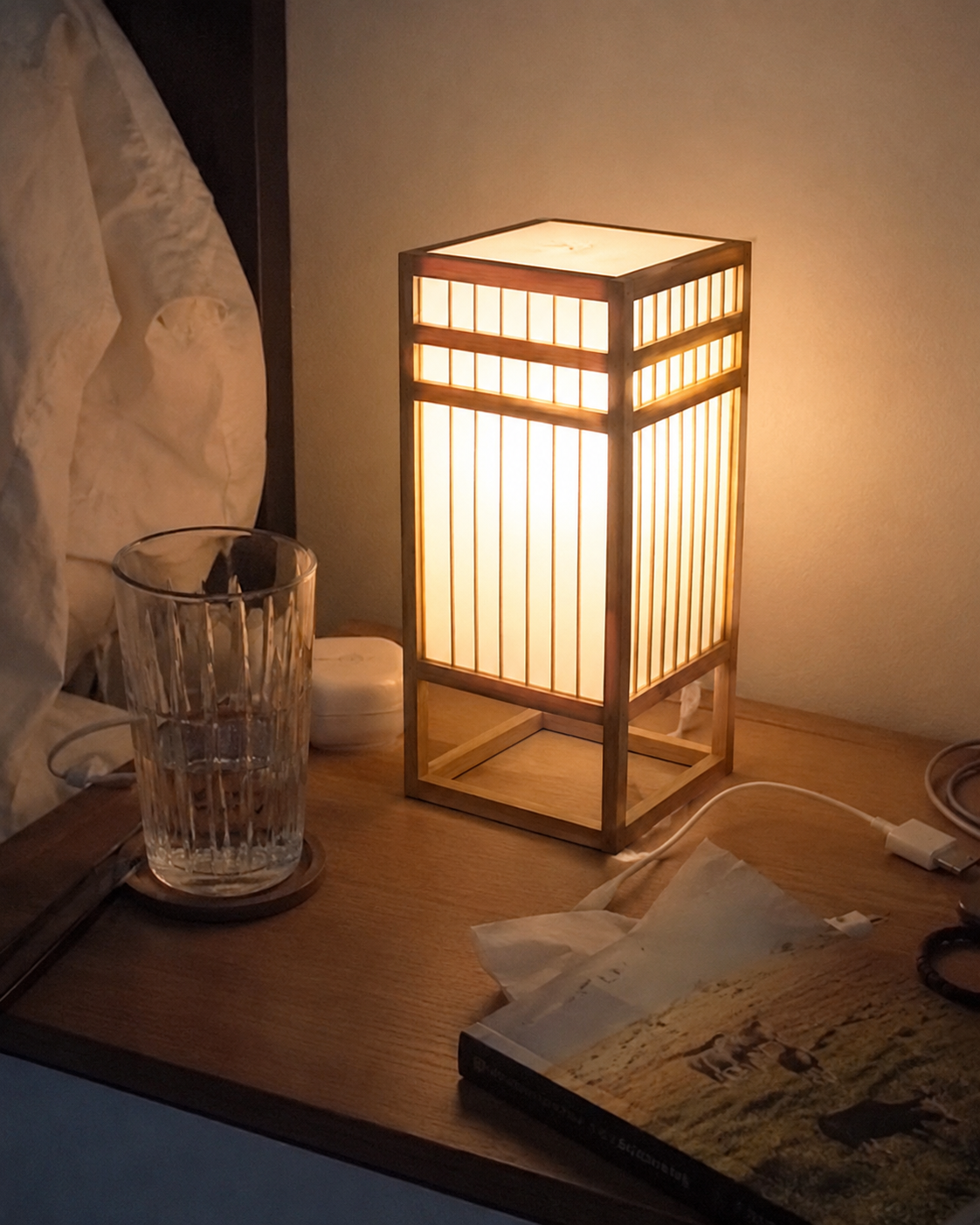 Koshi | Japanese Table Lamp