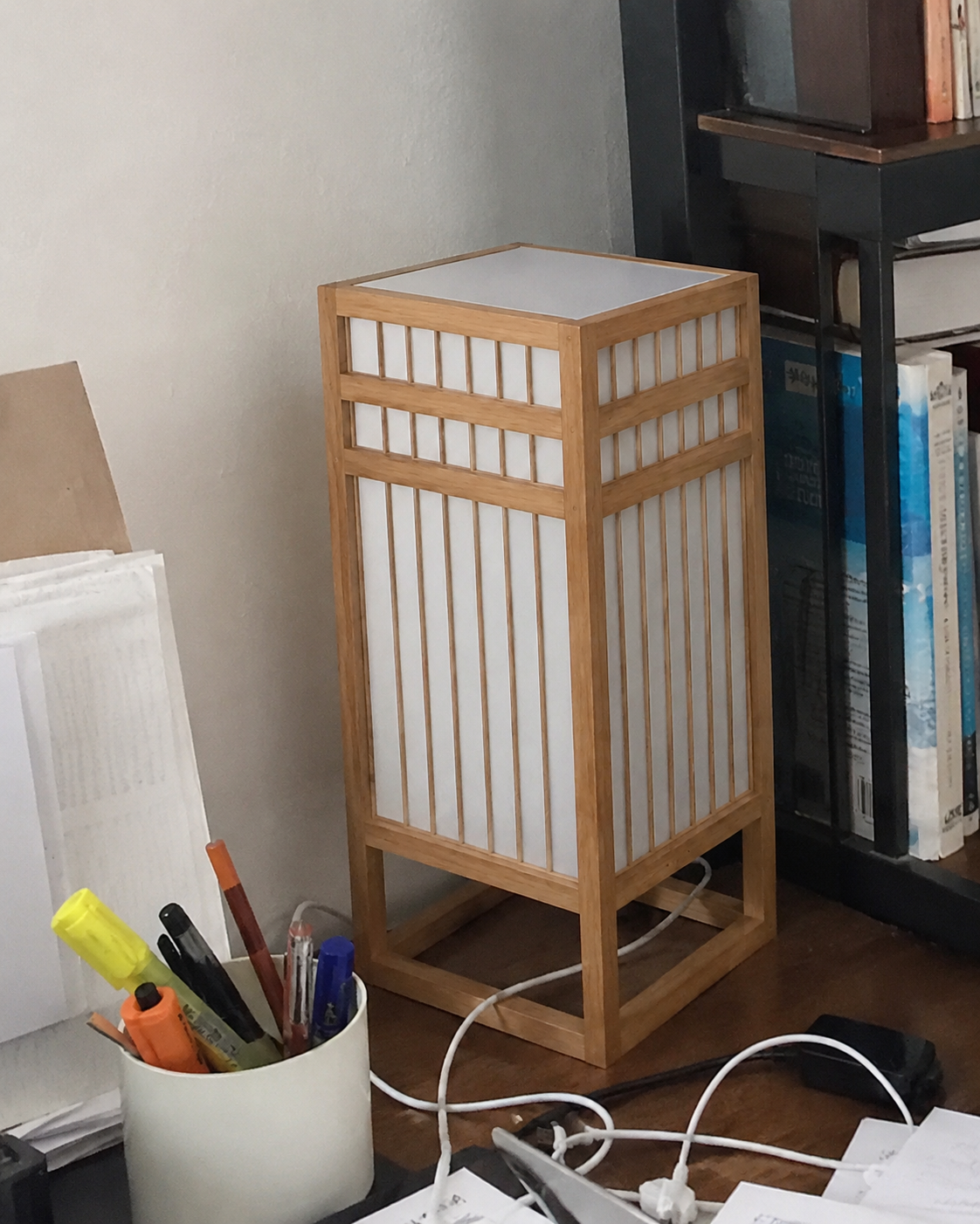 Koshi | Japanese Table Lamp