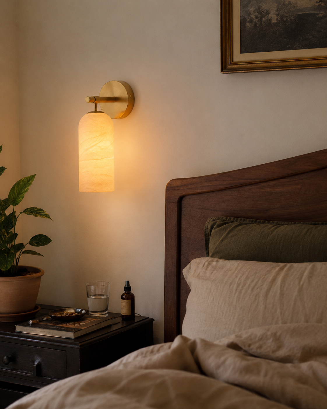 Volta | Alabaster & Brass Wall Sconce