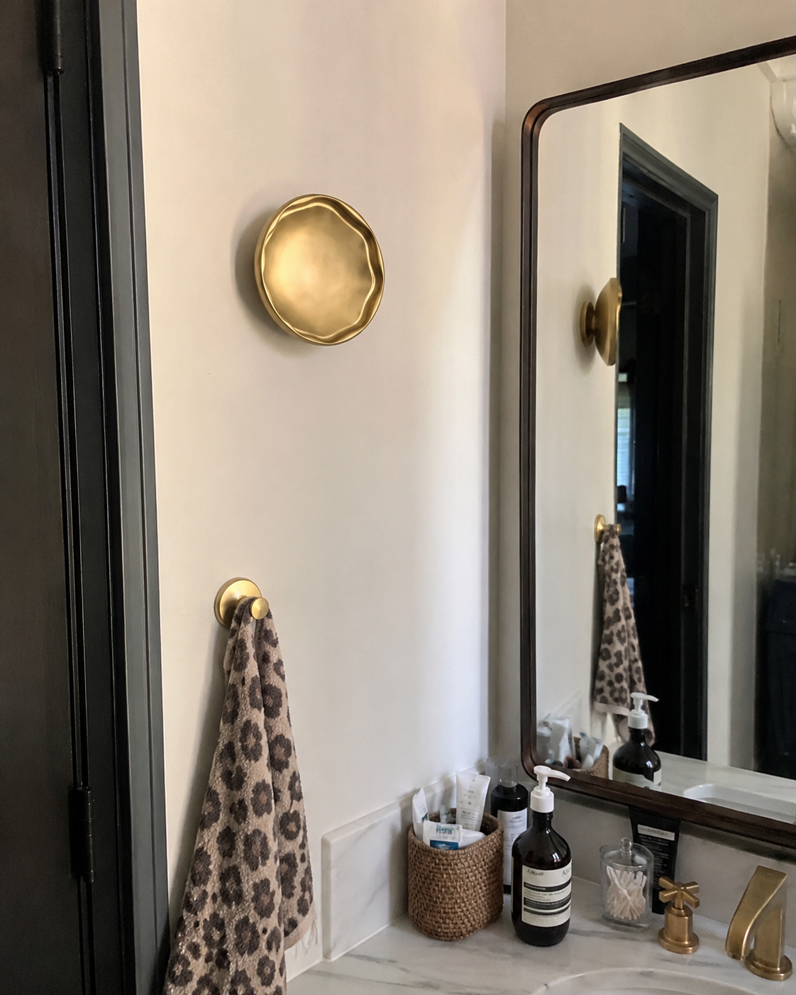 Orbis | Glass Globe Wall Sconce