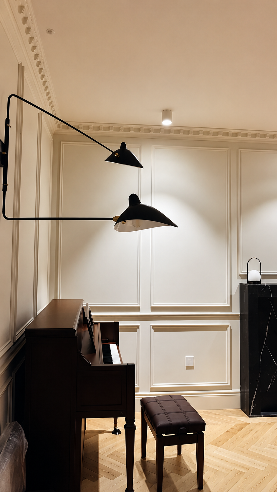 Falco | Rocker Arm Duckbill Wall Sconce