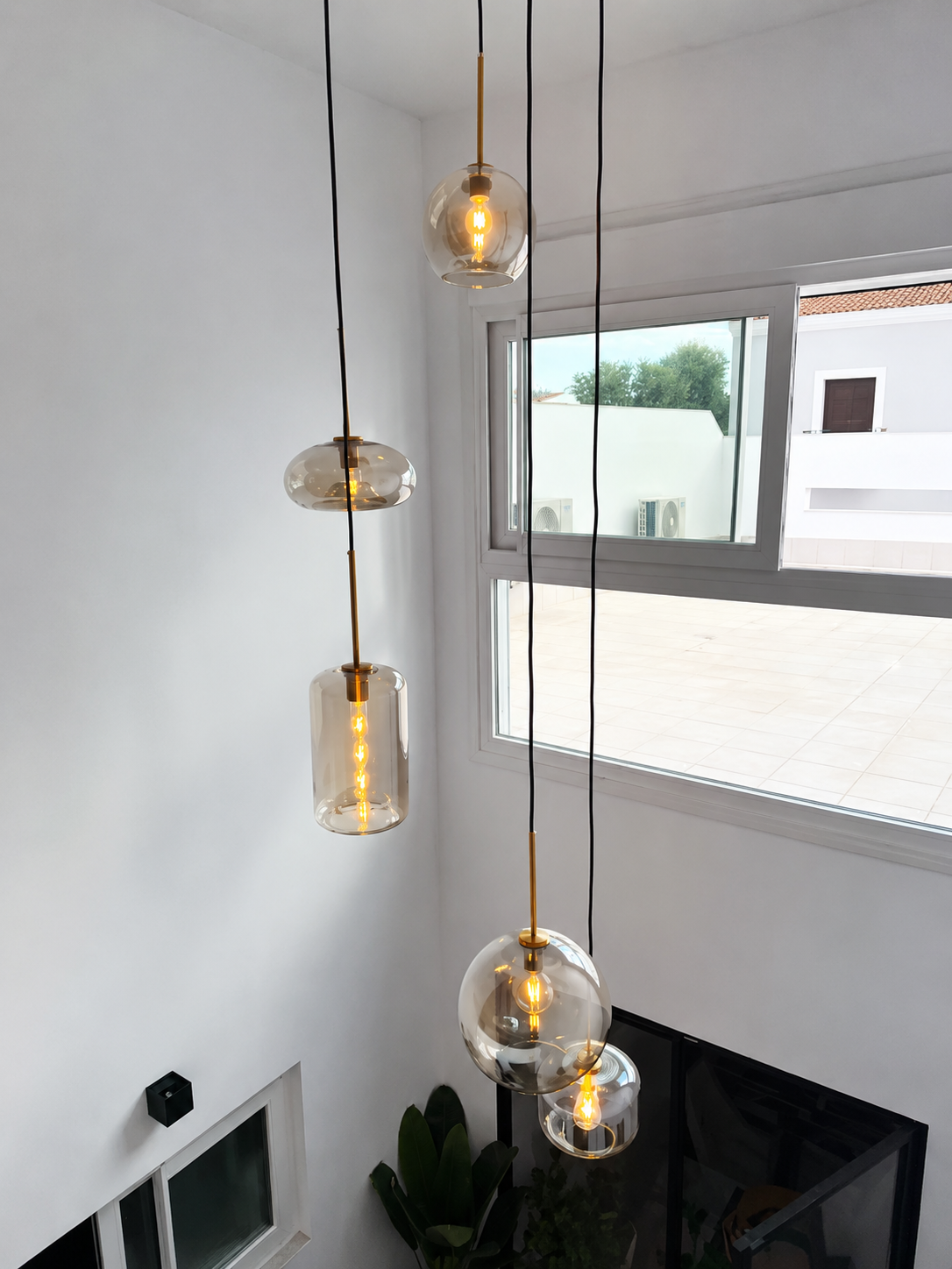 Ora | Cognac Glass Globe Pendant Light