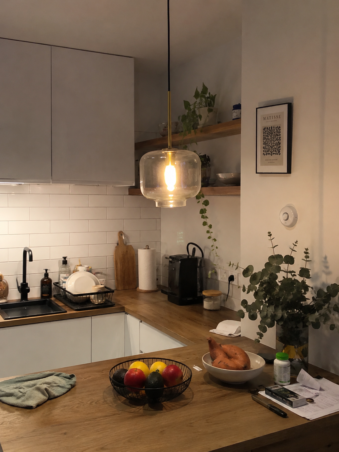 Bruma | Cognac Ribbed Glass Pendant Light