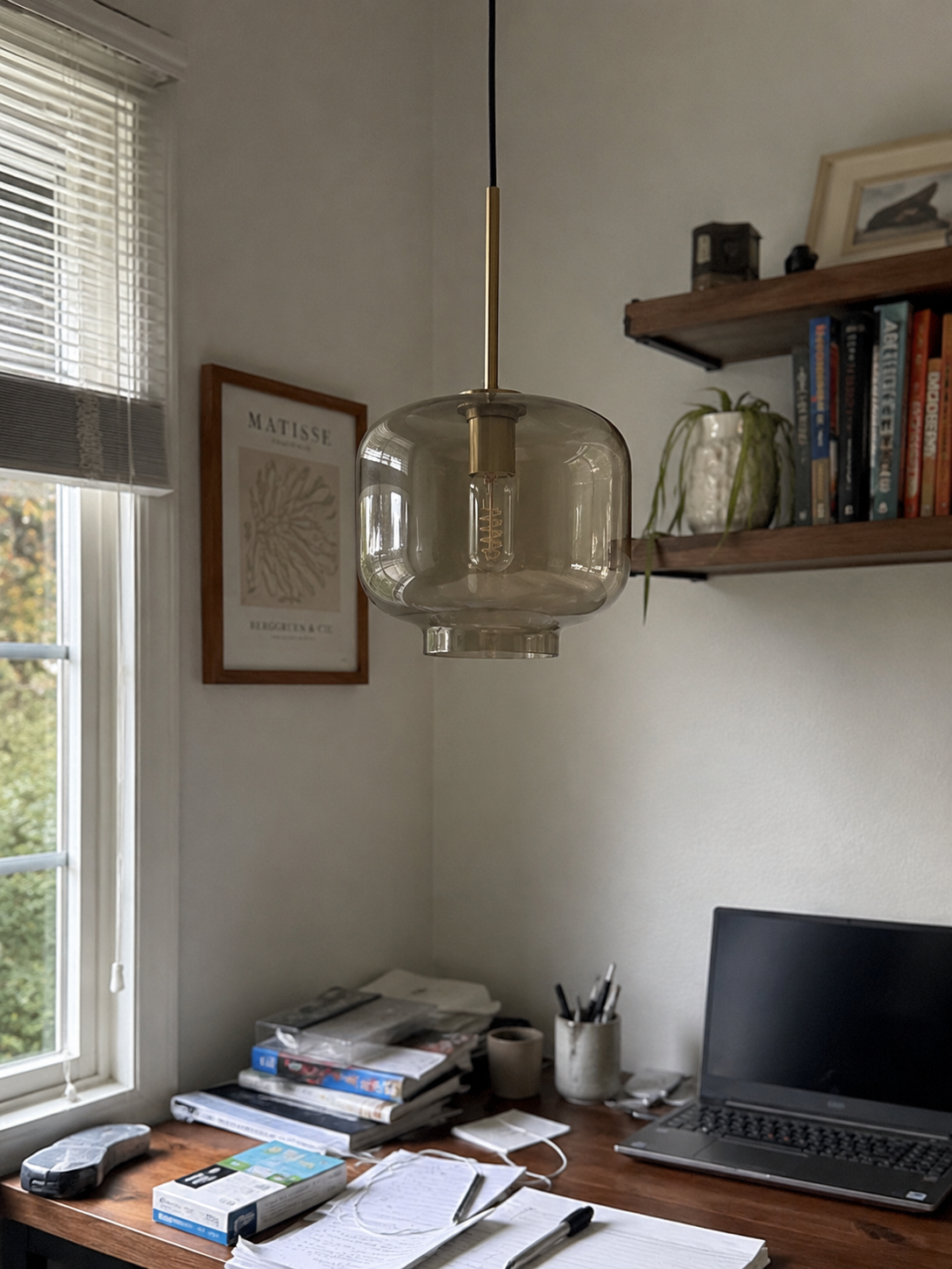 Bruma | Cognac Ribbed Glass Pendant Light