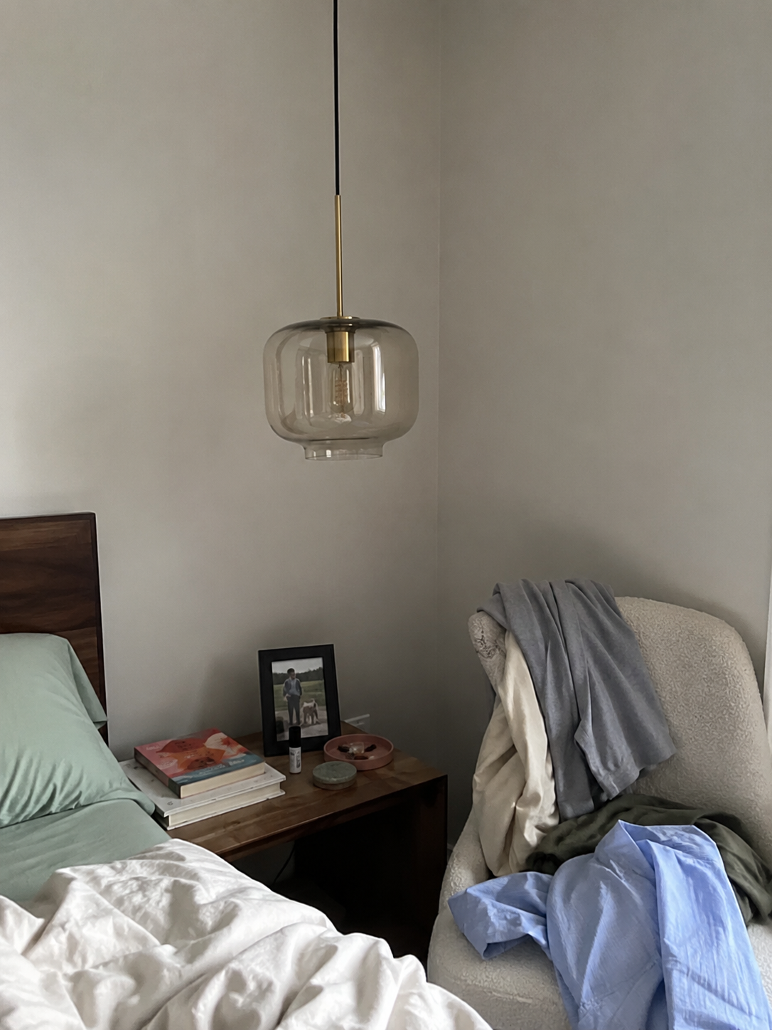 Bruma | Cognac Ribbed Glass Pendant Light