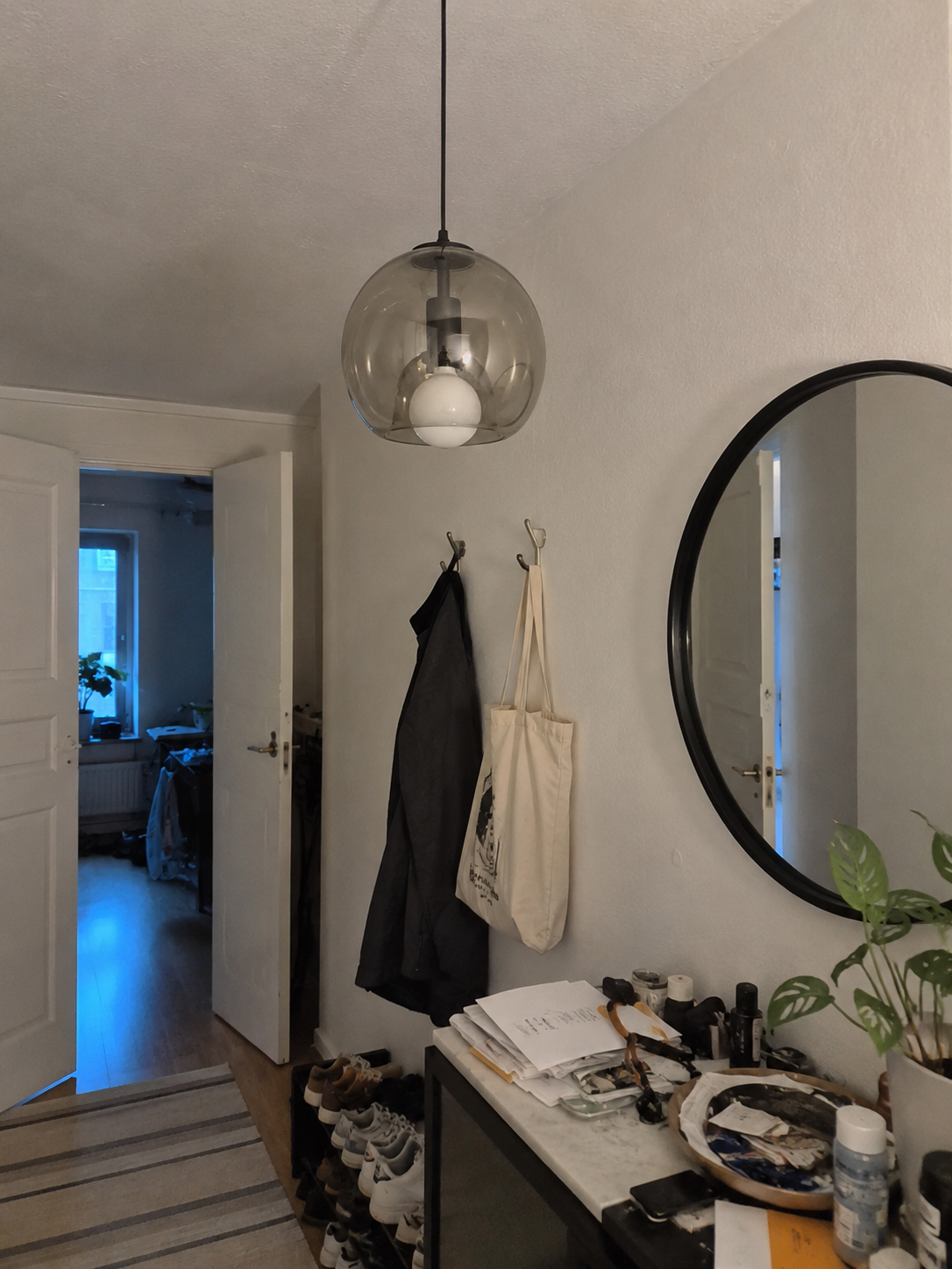 Mist | Glass Globe Pendant Light