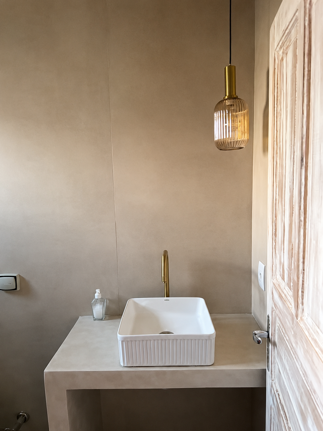 Nomi | Nordic Bar Pendant Chandelier