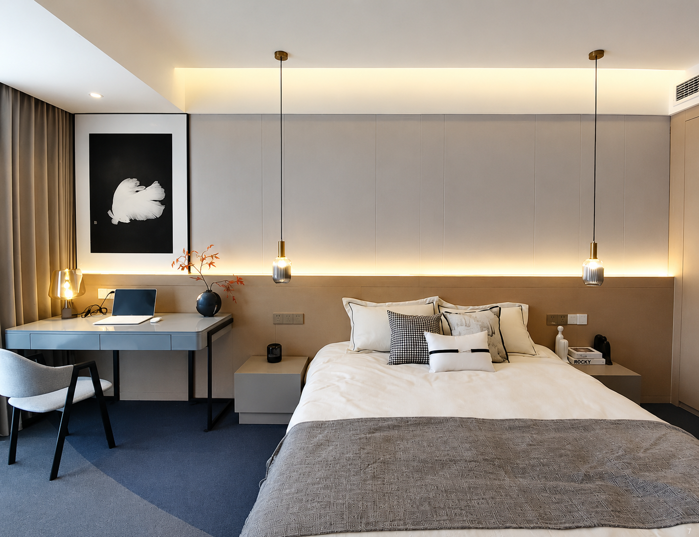 Nomi | Nordic Bar Pendant Chandelier
