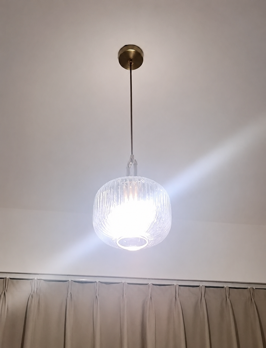 Nomi | Nordic Bar Pendant Chandelier