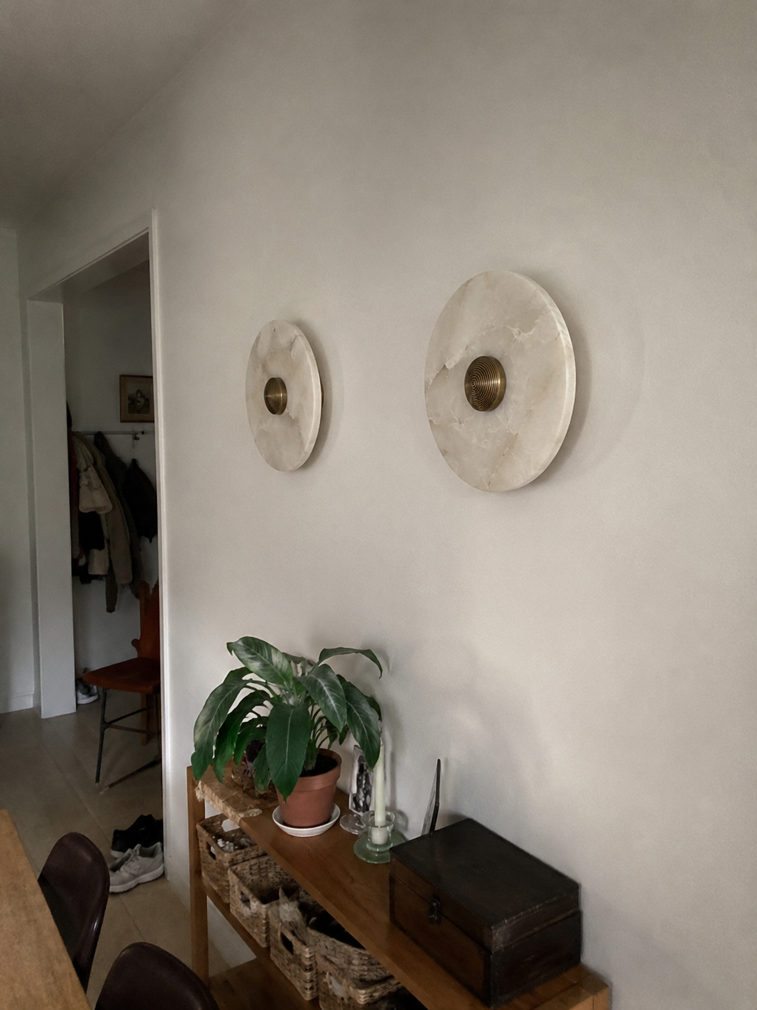 Selene | Round Marble Wall Sconce