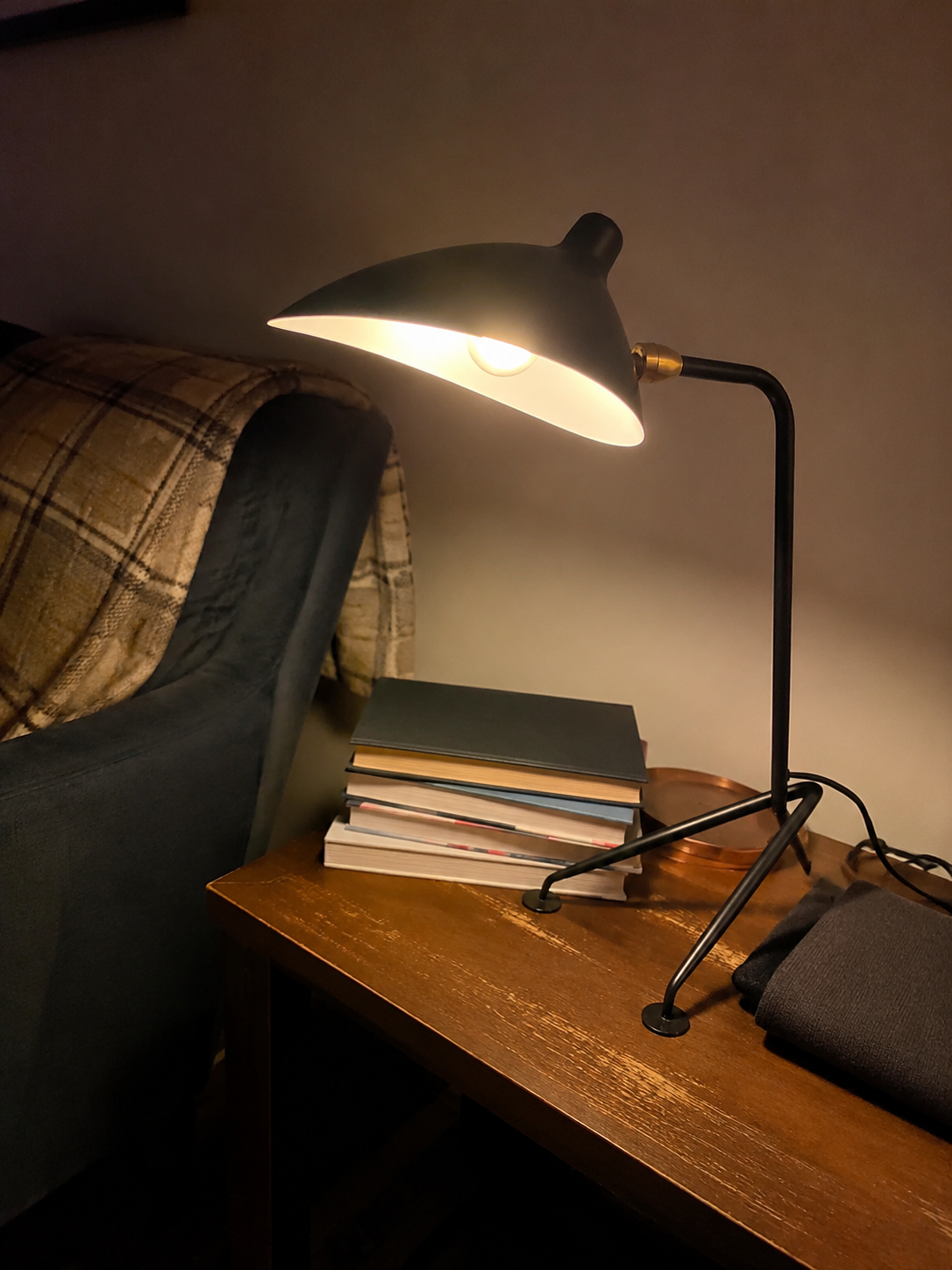 Silas | Tripod Table Lamp