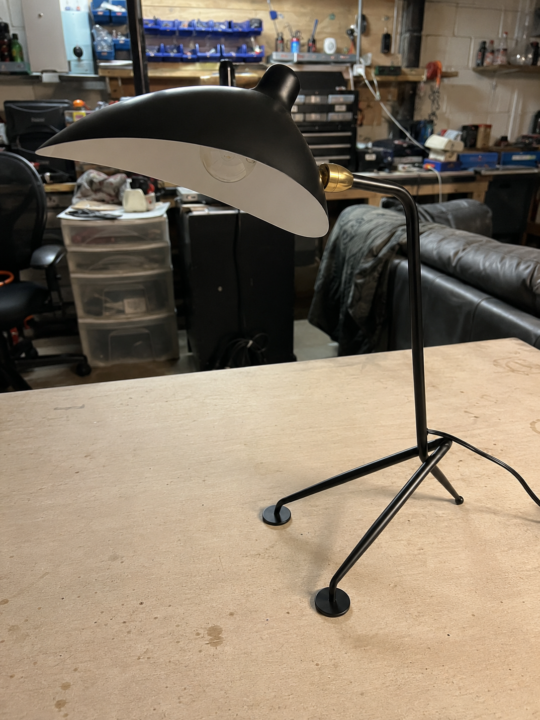 Silas | Tripod Table Lamp