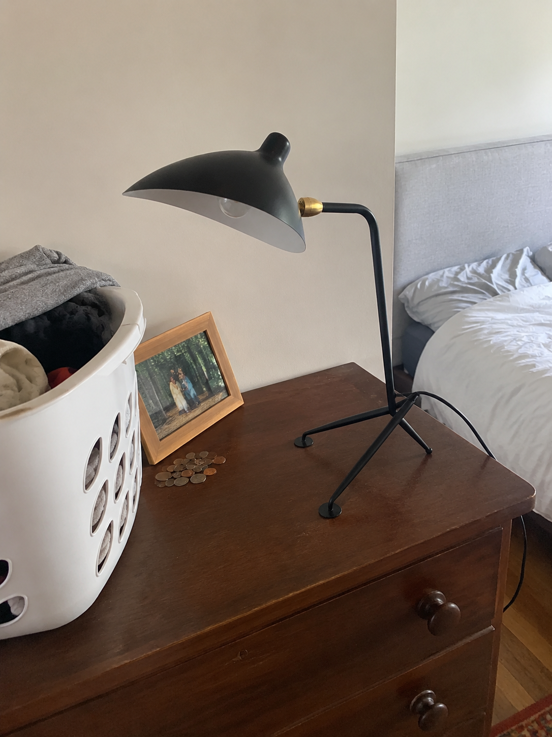 Silas | Tripod Table Lamp