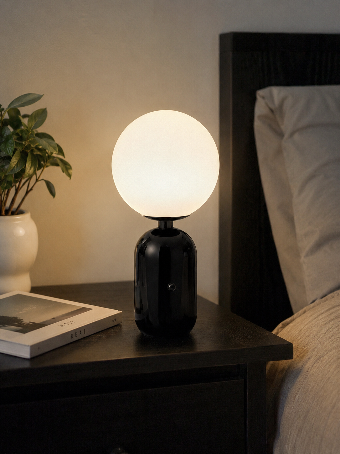 Nico | Orb Globe Table Lamp