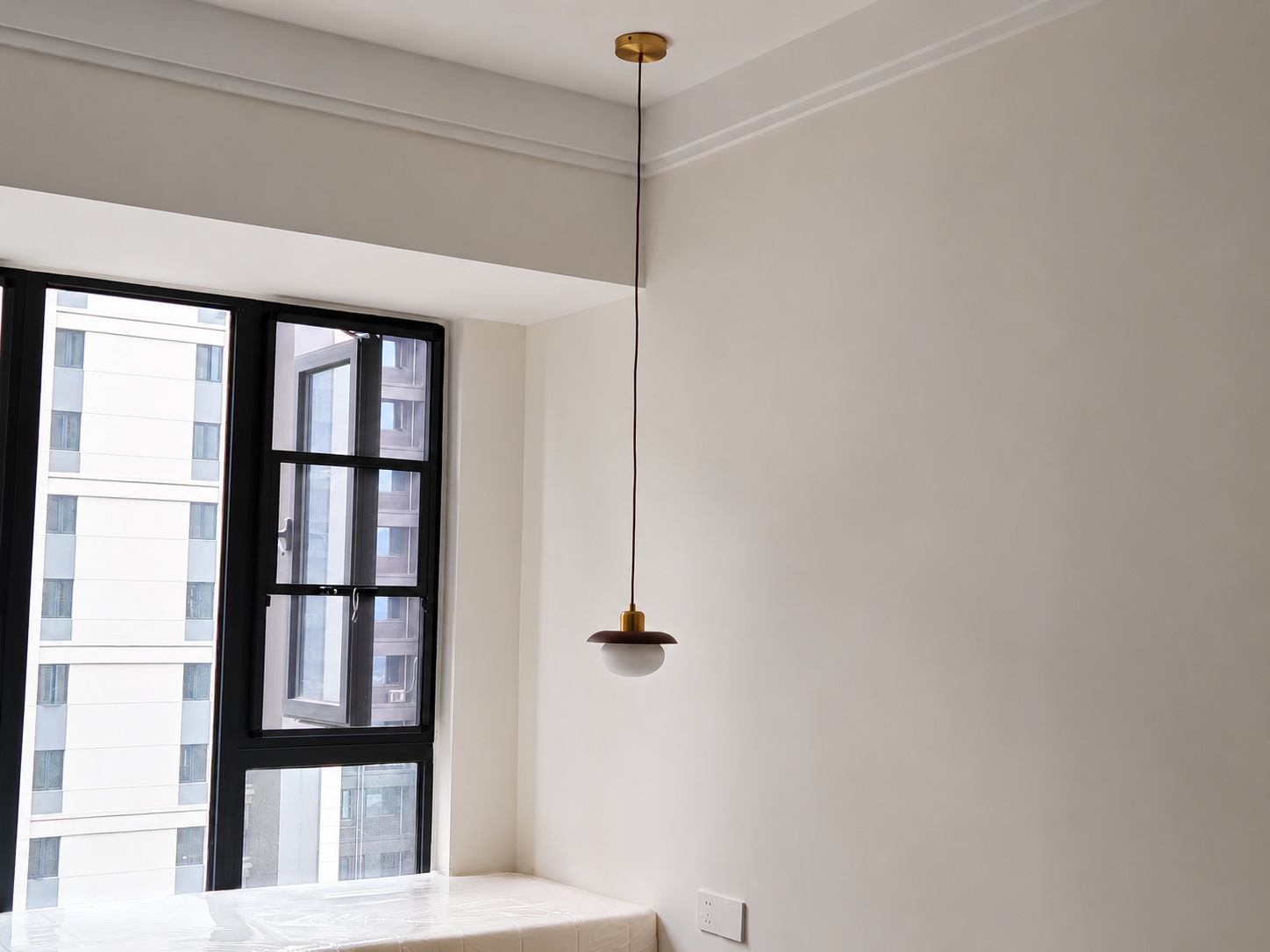 Sol | Nordic Glass Globe Pendant Light