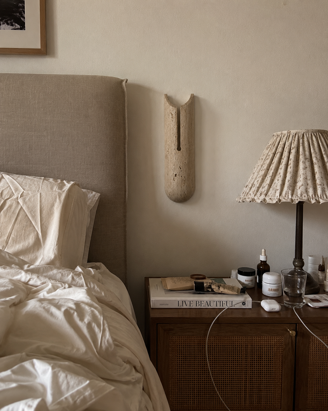 Fessa | Travertine Wall Sconce