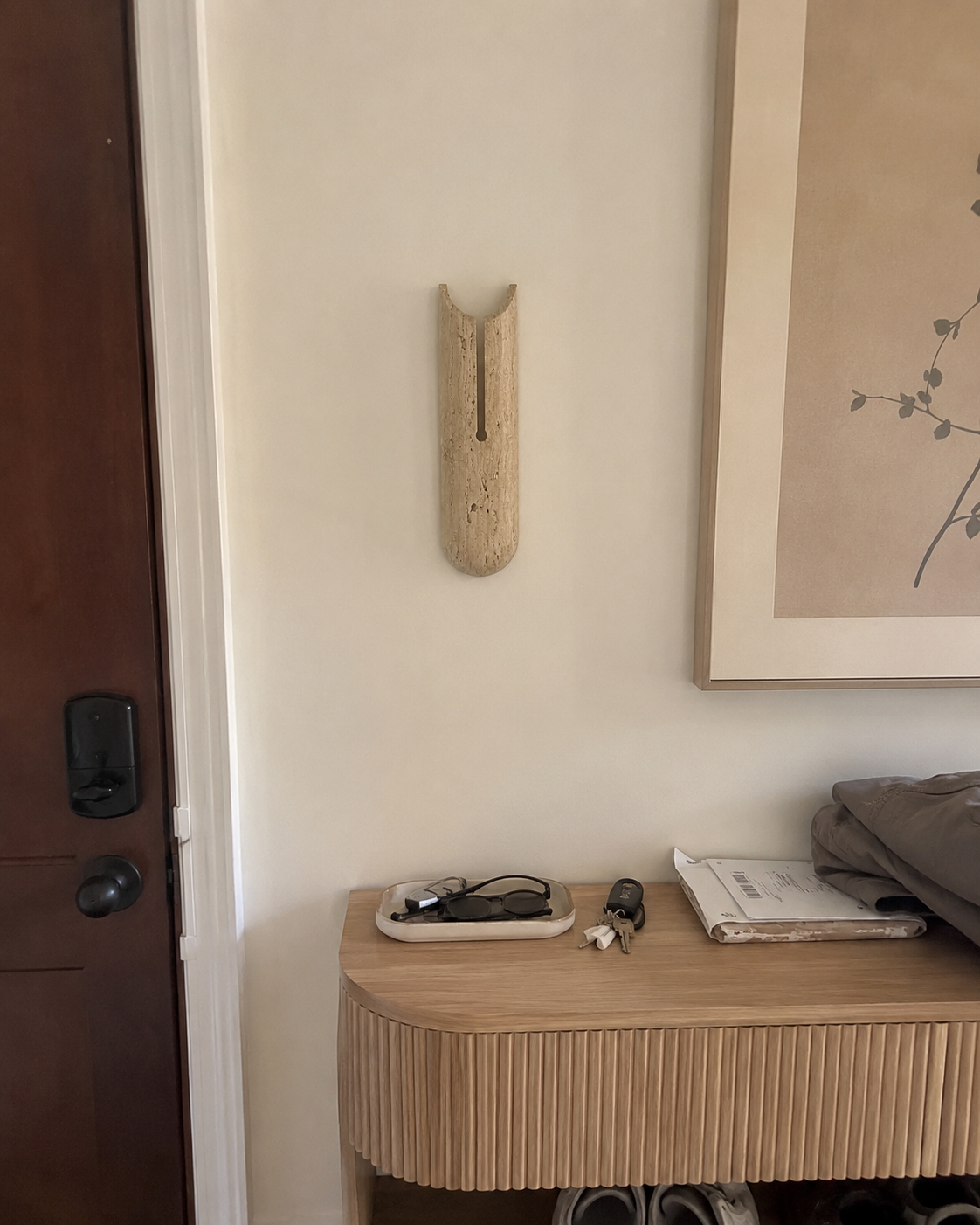Fessa | Travertine Wall Sconce