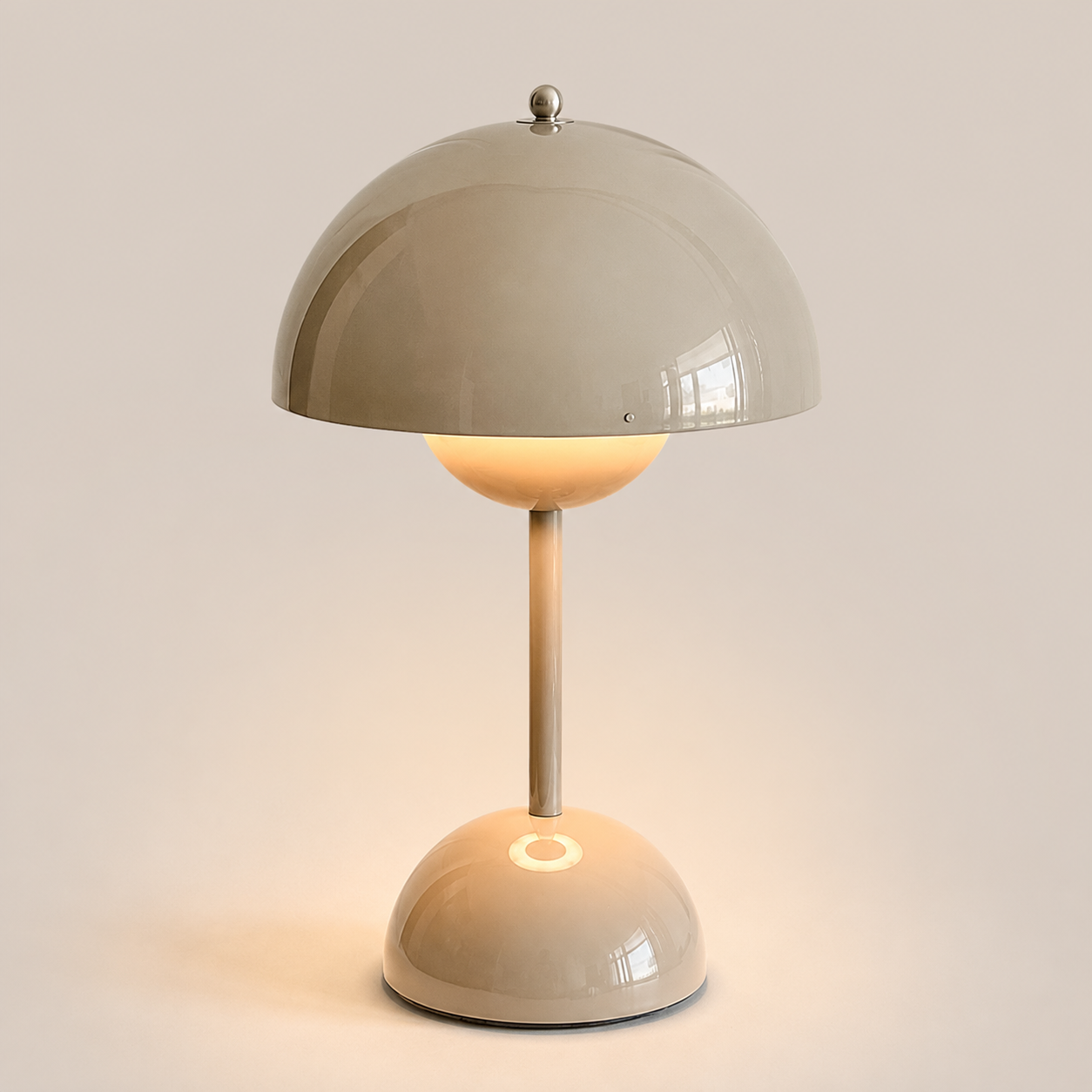 Ada | Mushroom Dome Cordless Table Lamp