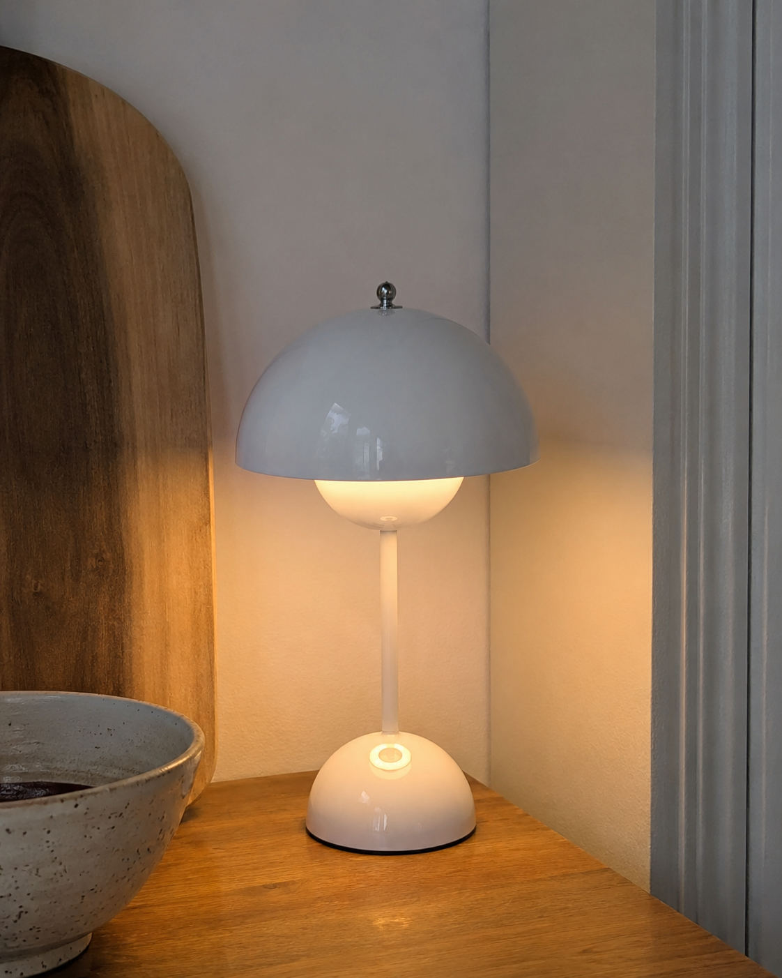 Ada | Mushroom Dome Cordless Table Lamp