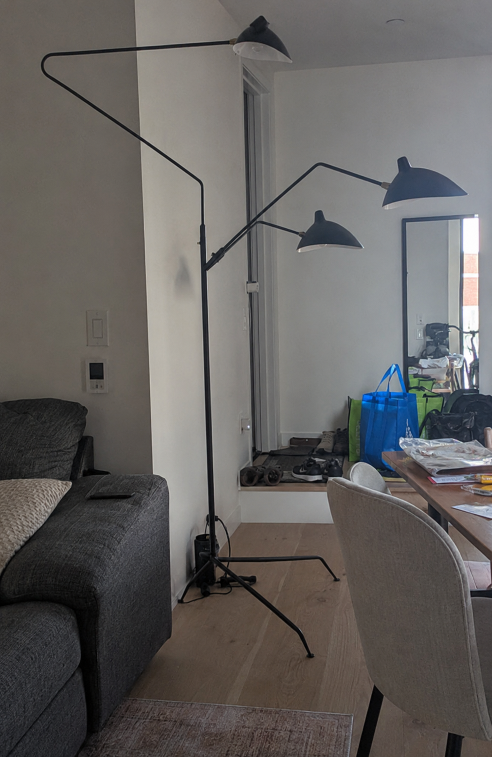Silas | Tripod Floor Lamp