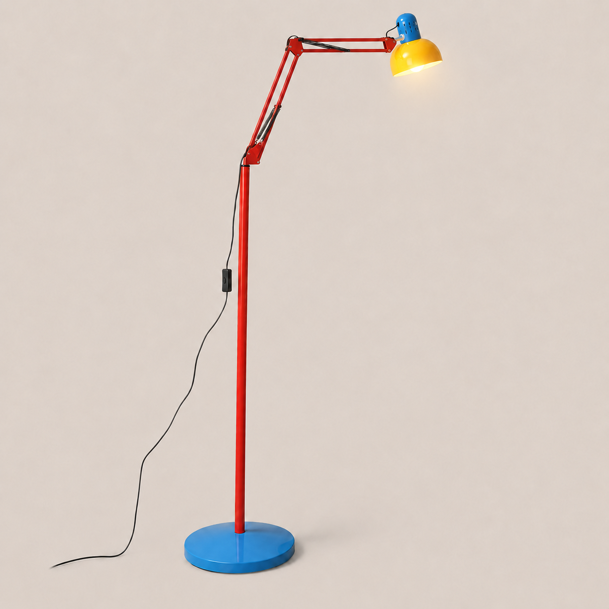 Remy | Articulating Task Floor Lamp