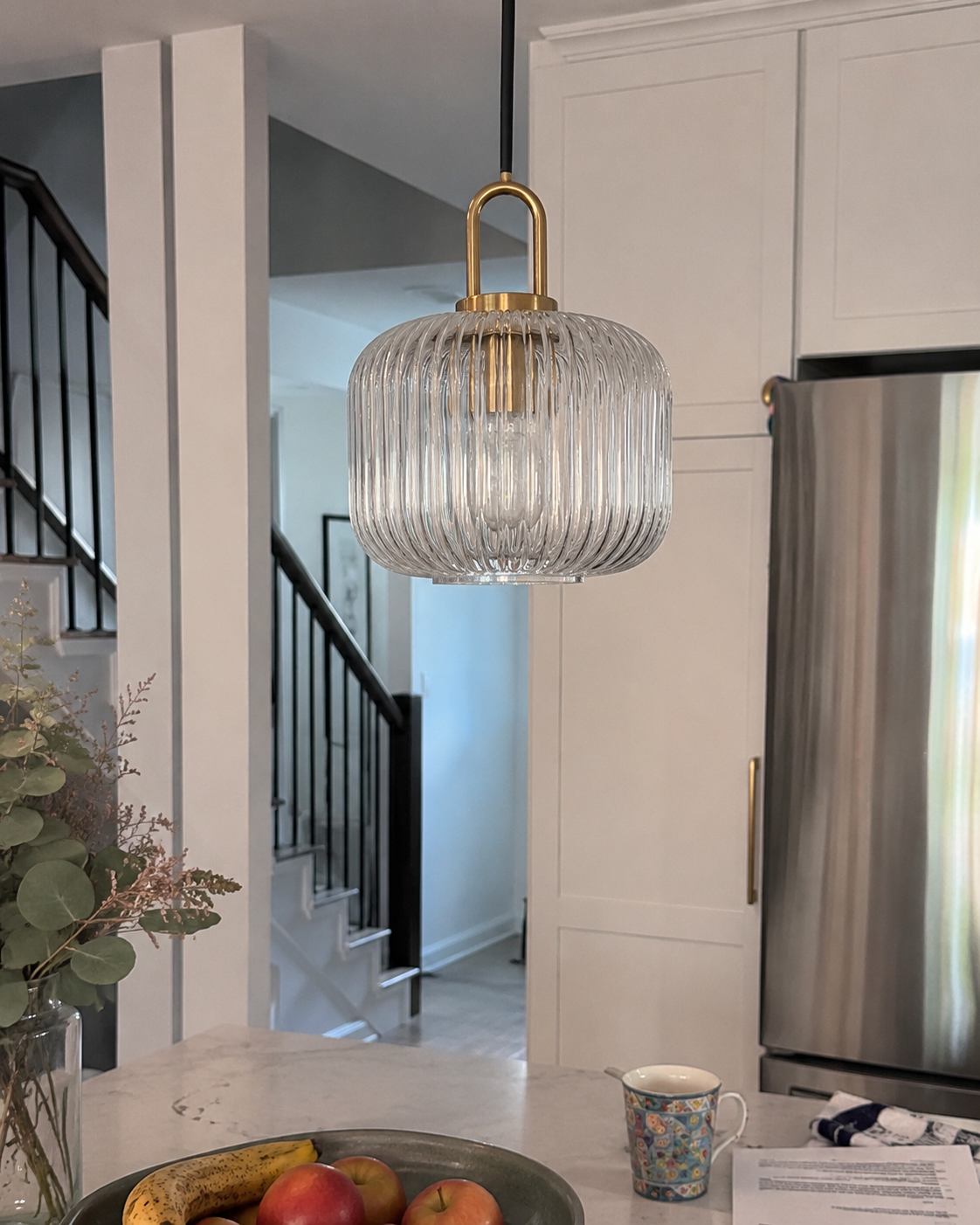 Theo | Ribbed Glass Loop Pendant