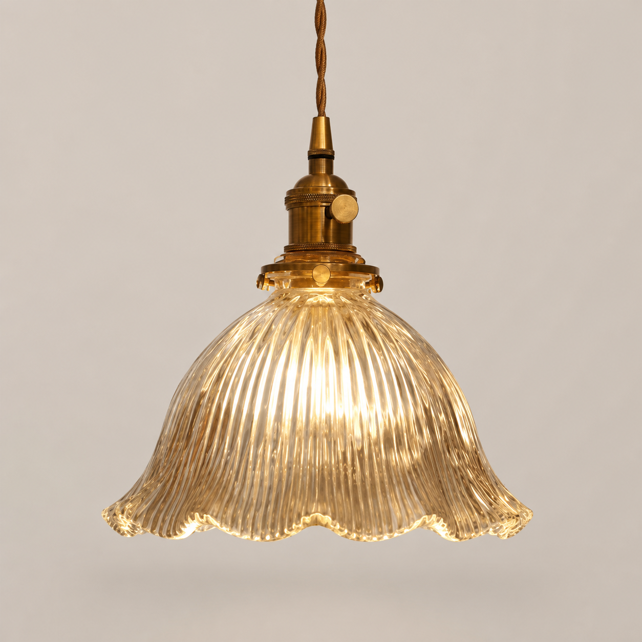 Elin | Ribbed Petal Glass Pendant