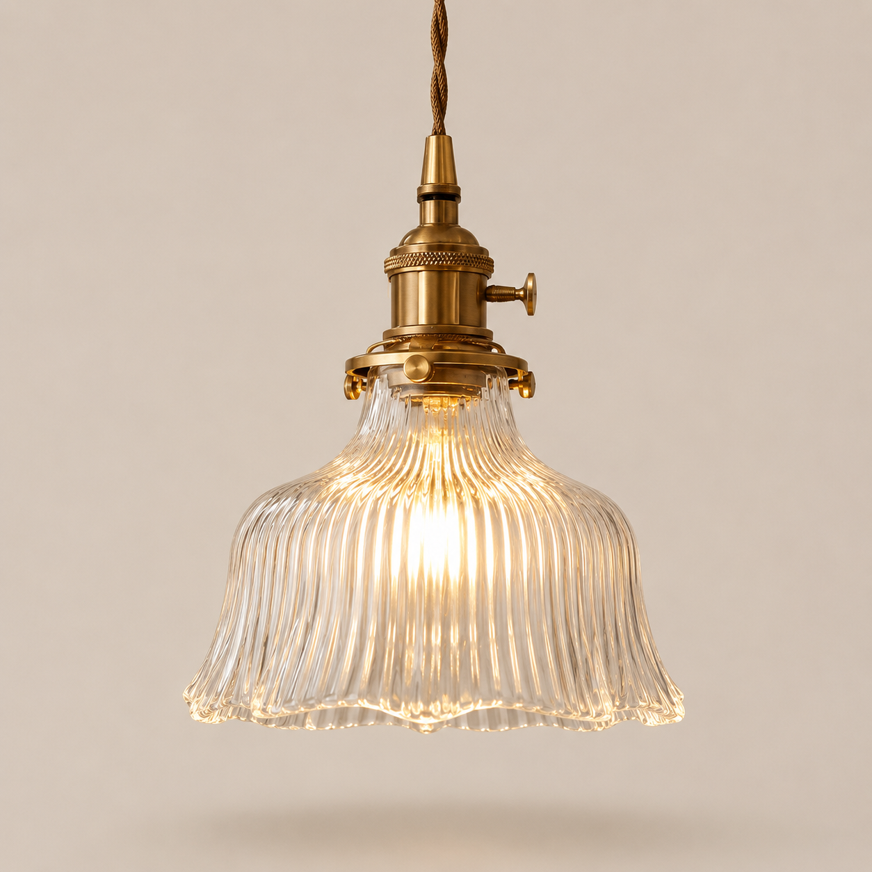 Elin | Ribbed Petal Glass Pendant