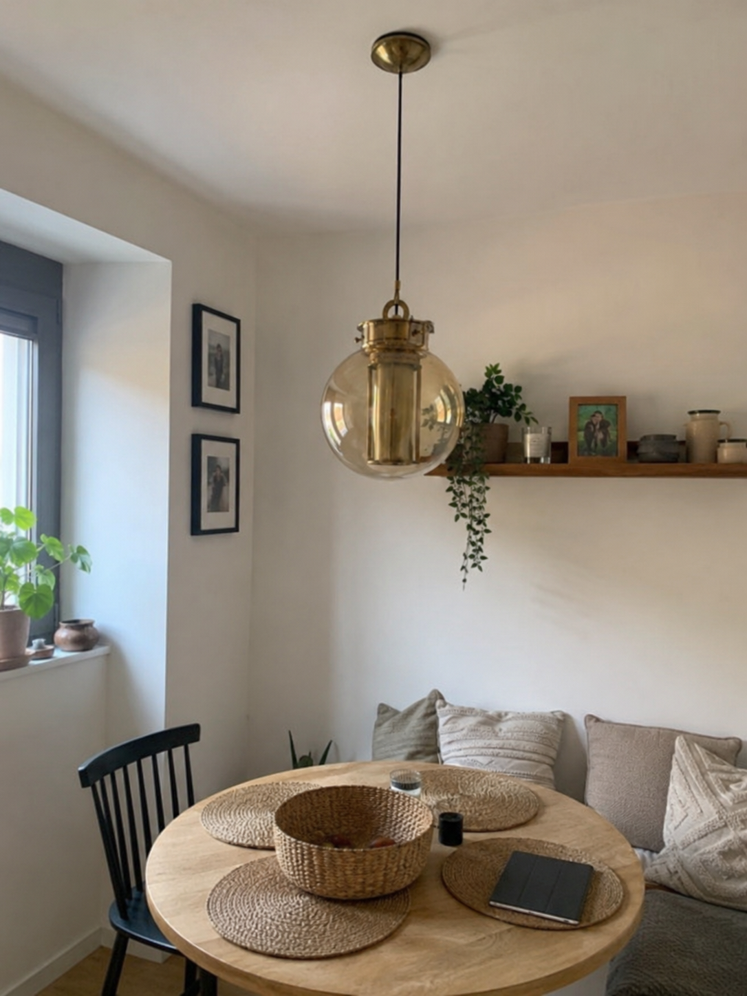 Camilla | Amber Glass Lantern Pendant