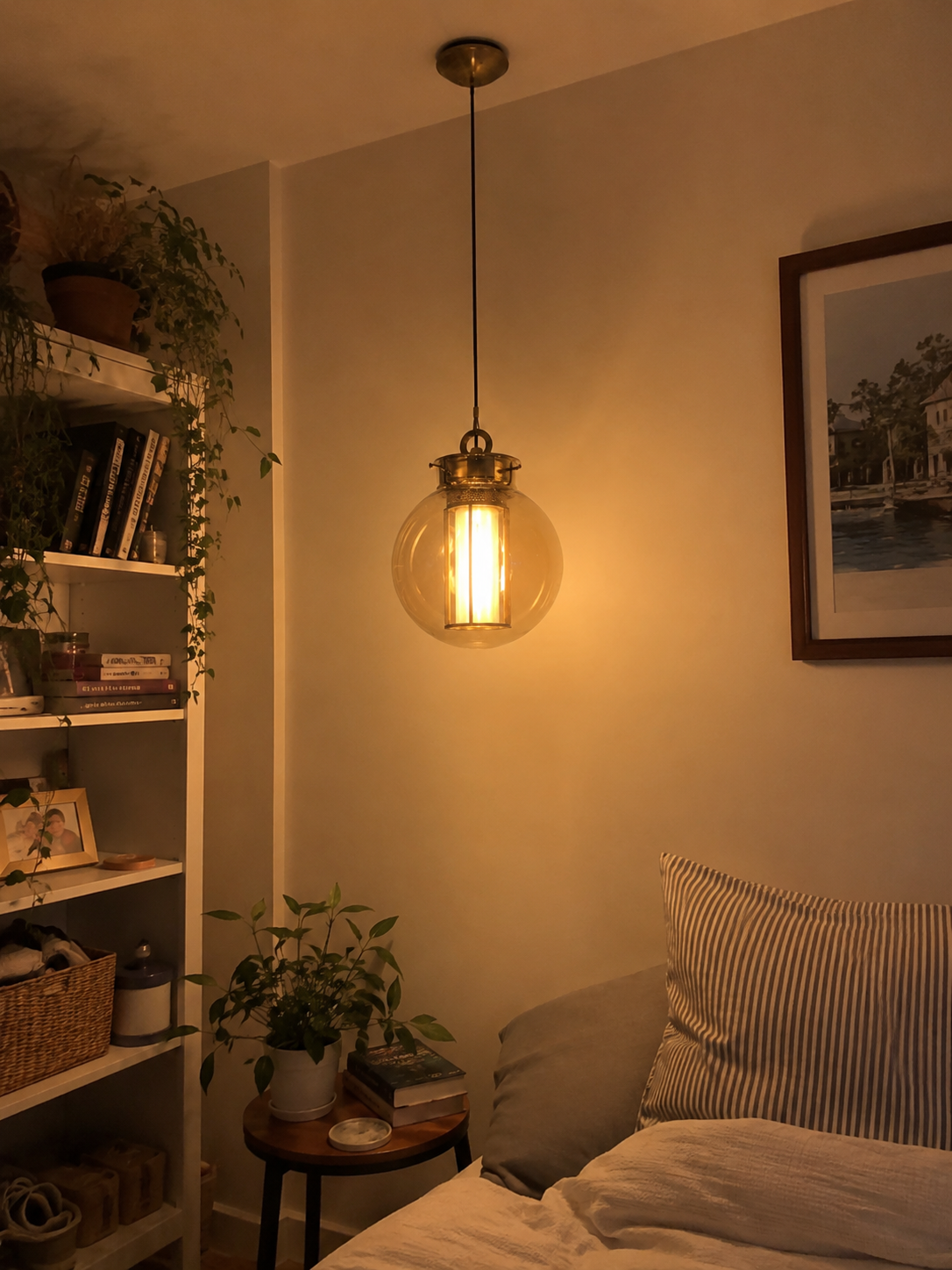 Camilla | Amber Glass Lantern Pendant