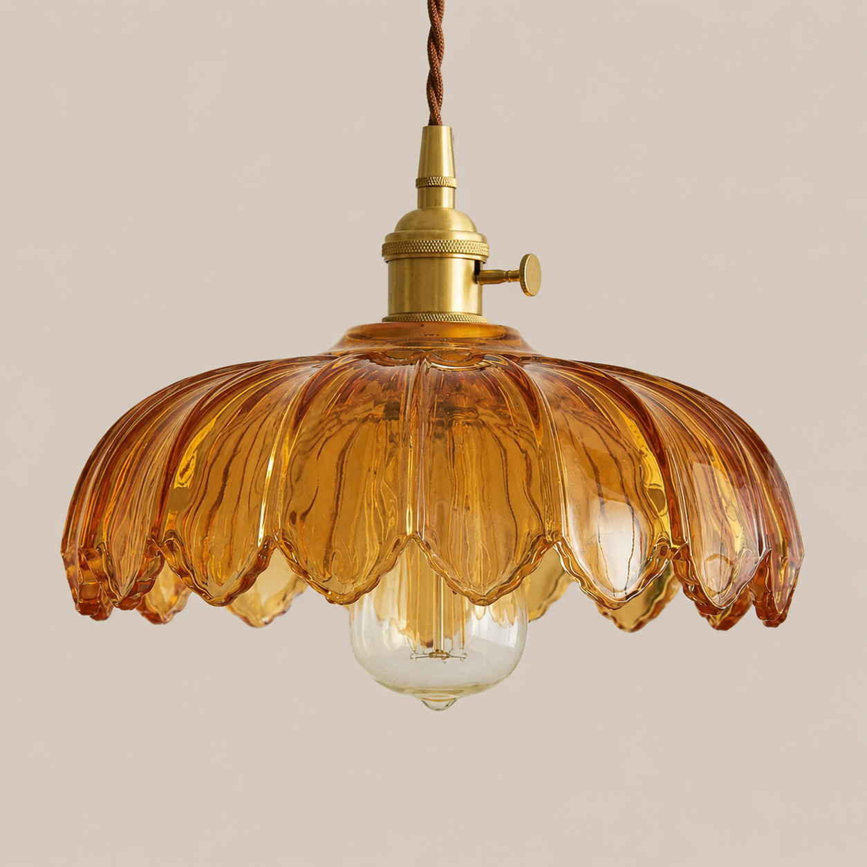 Marguerite | Cafe Glass Pendant