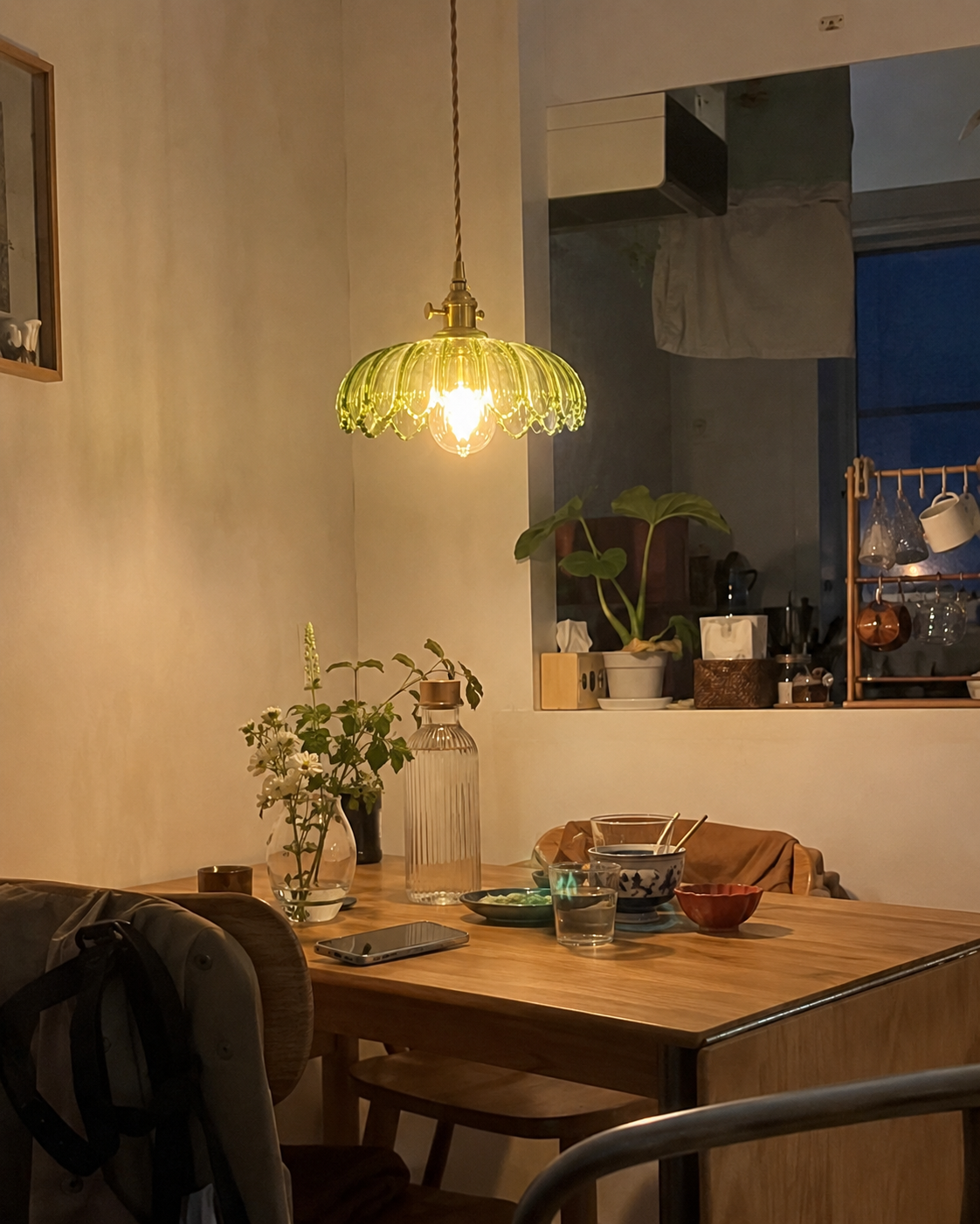 Marguerite | Cafe Glass Pendant