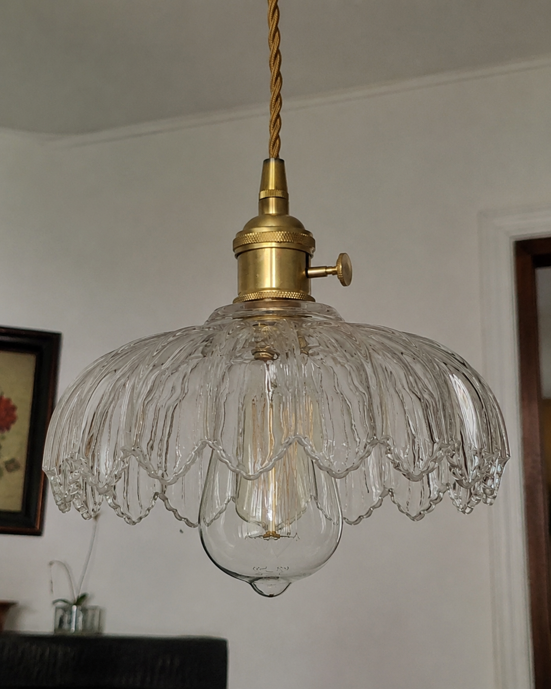 Marguerite | Cafe Glass Pendant