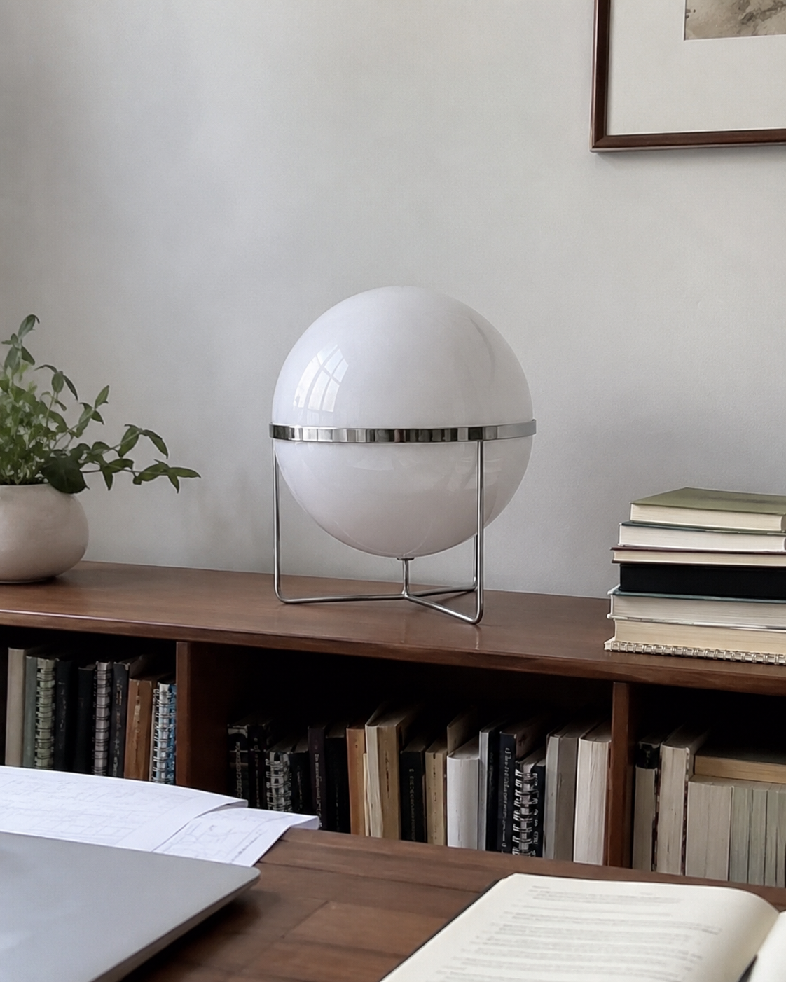 Elias | Bauhaus Acrylic Globe Table Lamp