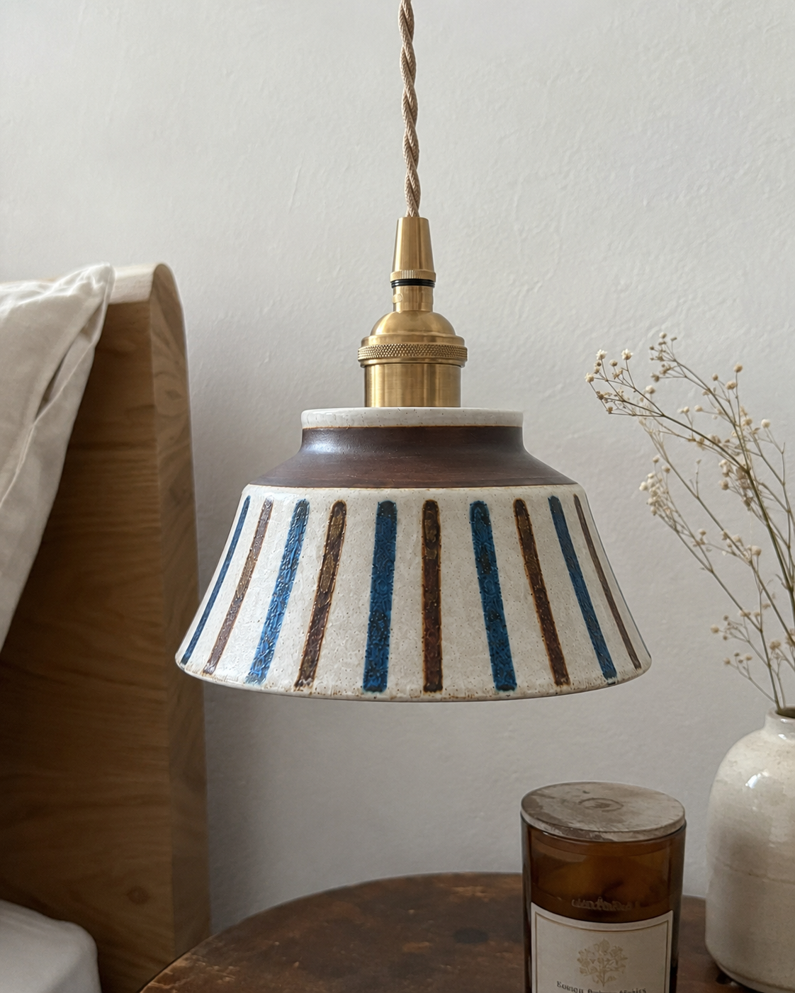 Wei | Retro Ceramic Pendant Light