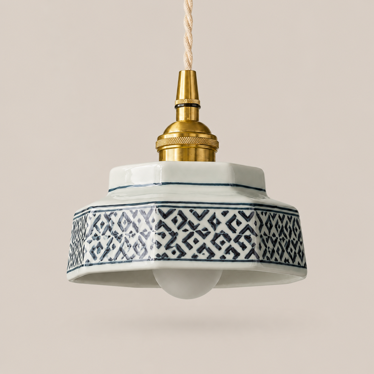 Taro | Retro Ceramic Pendant Light