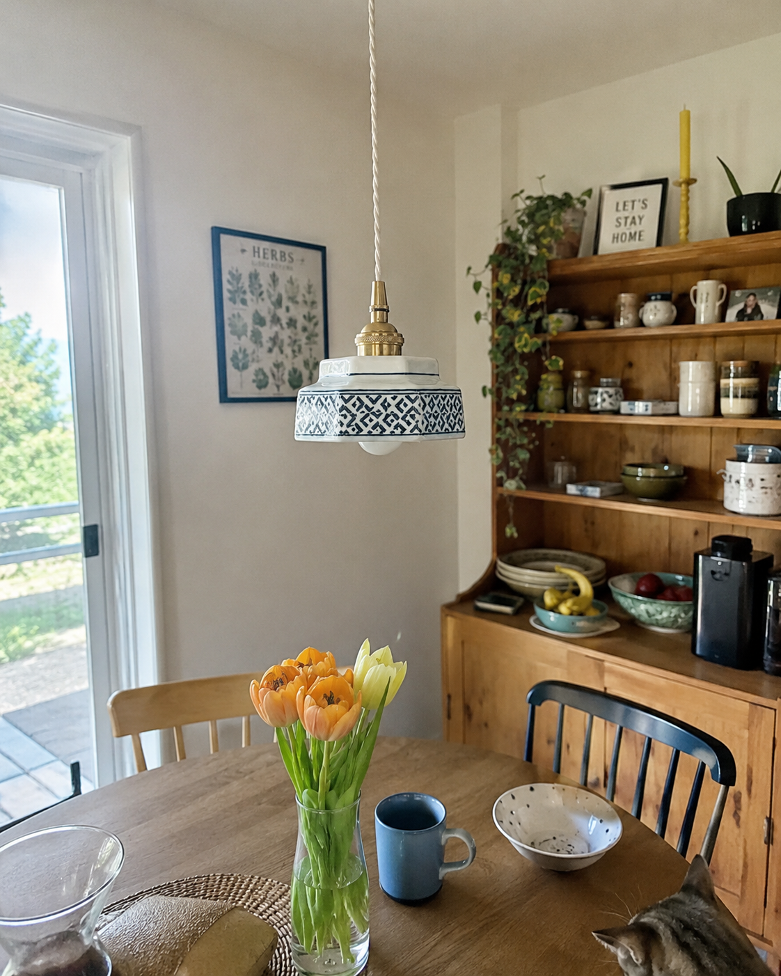 Taro | Retro Ceramic Pendant Light