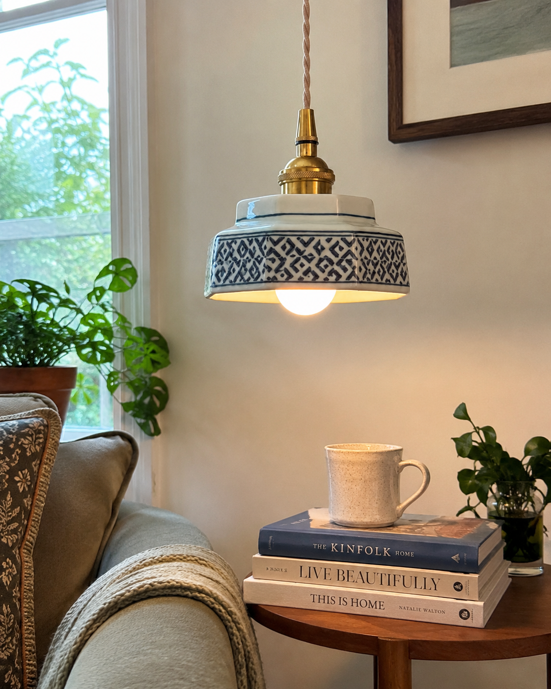 Taro | Retro Ceramic Pendant Light
