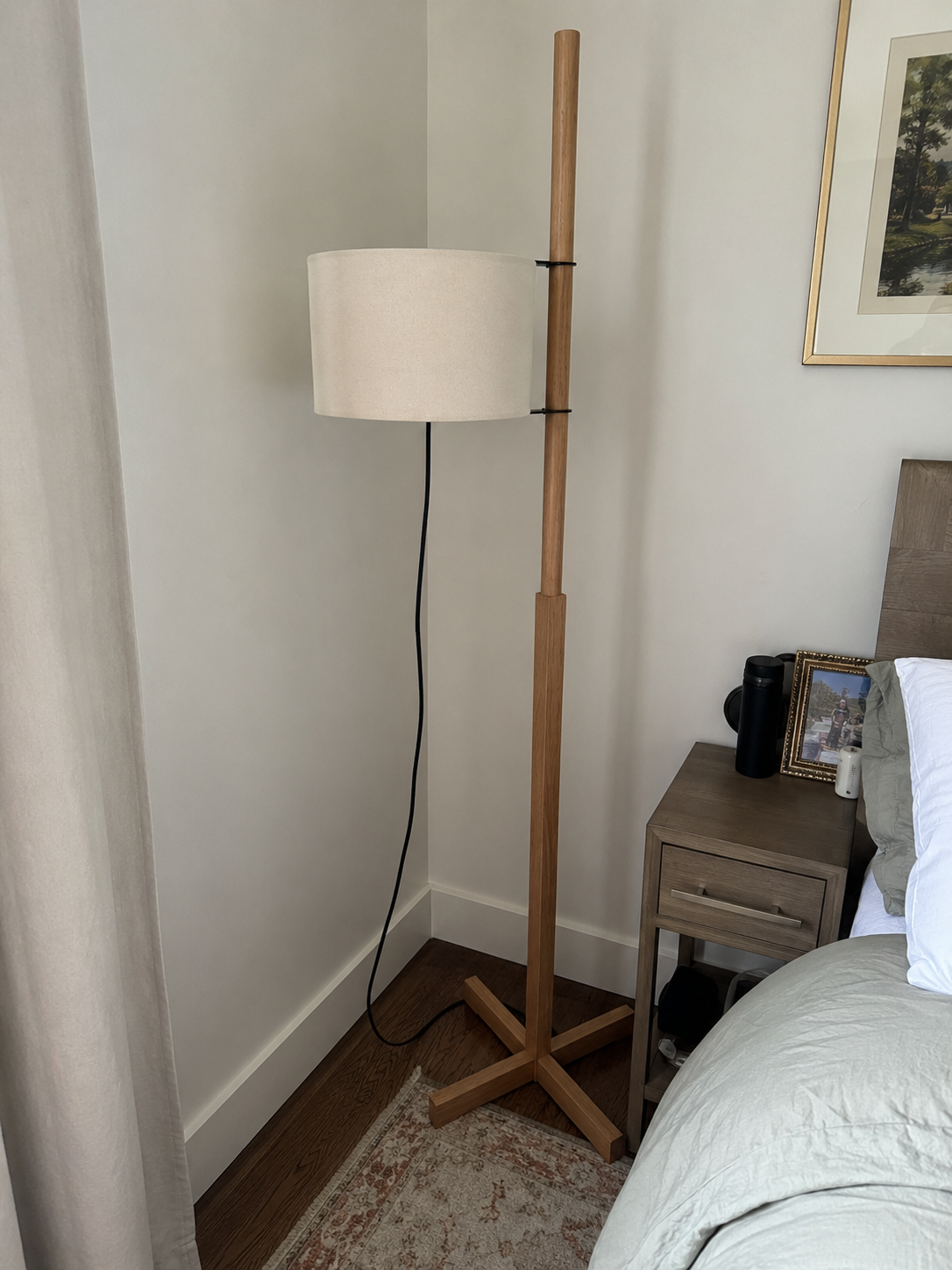 August | Nordic Solid Wood Adjustable Floor Lamp