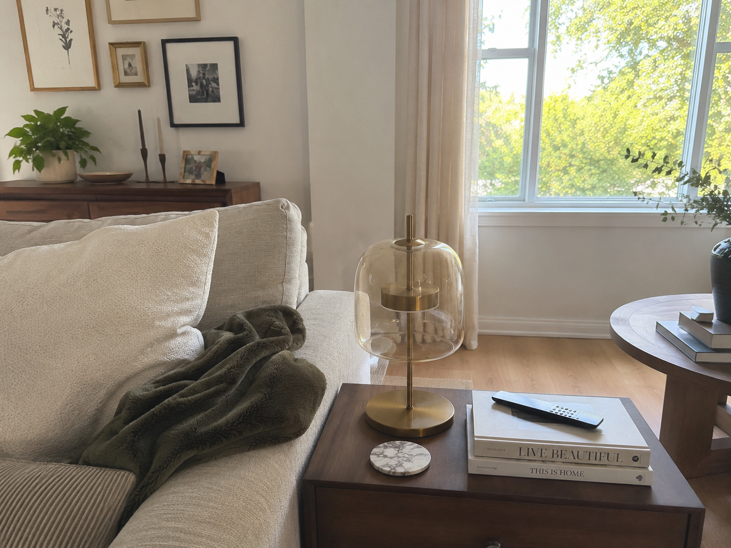 Sienna | Modern Glass Bedside Lamp
